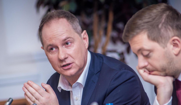 size4-16556277219234-139-kvuli-kontaktum-s-obvinenym-redlem-se-petr-gazdik-rozhodl-rezignovat