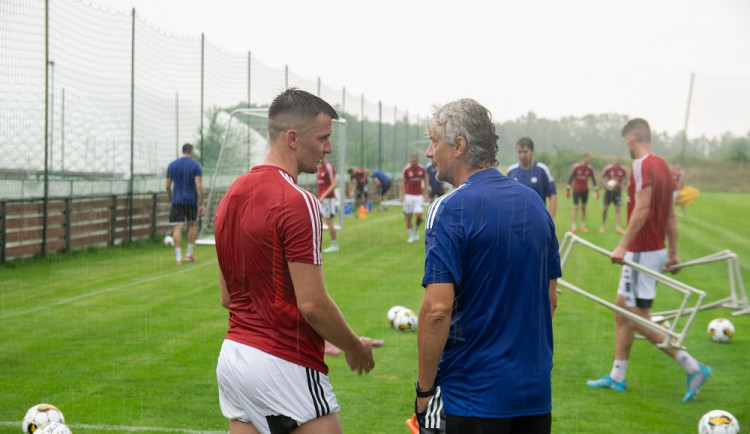 Nový trenér Dynama Jozef Weber (vpravo) a obránce Benjamin Čolić.