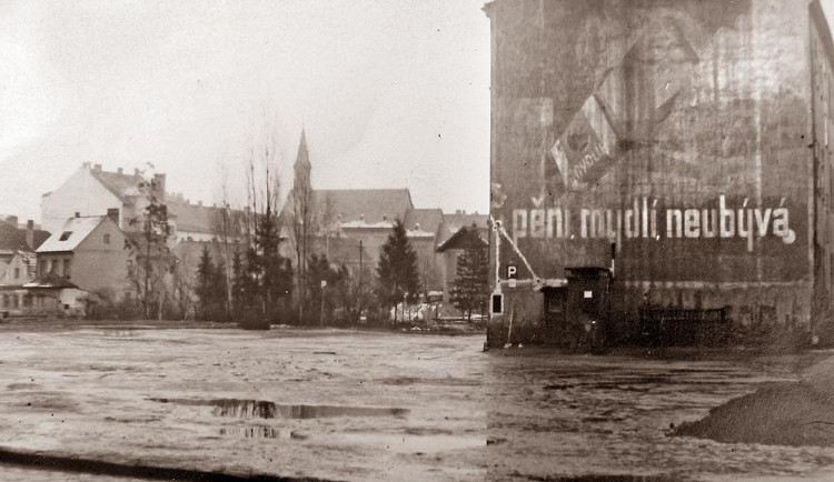 DRBNA HISTORIČKA: Jak vypadalo Senovážné náměstí a jeho okolí?