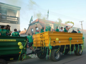 Dýmovnice a traktor. Třebětice stylově oslavili rekord a postup do 1. A třídy