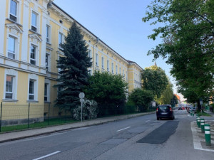 Silnici, která vede k českobudějovické nemocnici, čeká rekonstrukce