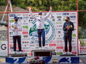 Ani sebelepší vodák vodu nepřepere. Na nebezpečném místě si s ním vždycky udělá, co chce