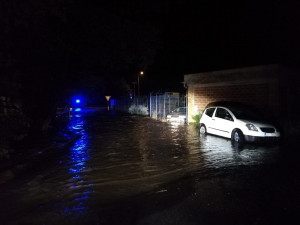 Krumlov zasáhla v noci blesková povodeň, vylila se řeka Polečnice