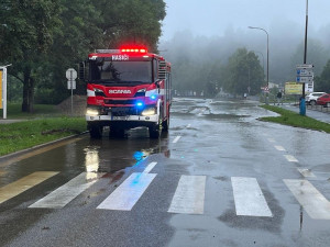 Krumlov zasáhla v noci blesková povodeň, vylila se řeka Polečnice