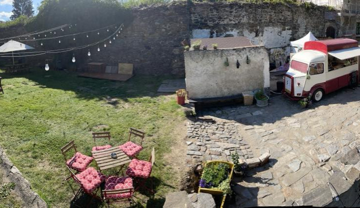 V Krumlově u řeky vedle pivovaru vzniká nová relaxační zóna Náplavka