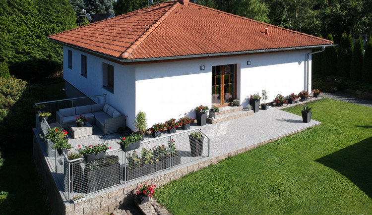 Sen o bydlení na venkově si plní stále více lidí