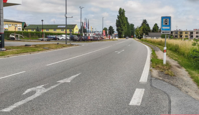 V Jihlavě vyroste nový chodník. Třistametrový úsek na Znojemské ulici bude hotový na podzim