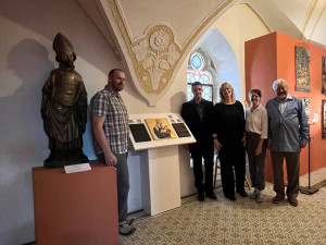 Univerzita umístila haptický model Vyšebrodské madony pro nevidomé a slabozraké v cisterciáckém klášteře ve Vyšším Brodě