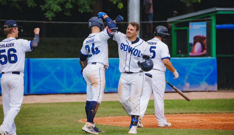 Sokol Hluboká přehrál Olympii Blansko a Skokany Olomouc a zvládl při tom i tři homeruny v řadě