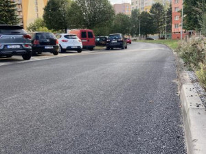 Na sídlišti Vajgar v Jindřichově Hradci bude víc parkovacích stání