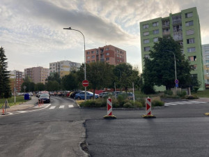 Na sídlišti Vajgar v Jindřichově Hradci bude víc parkovacích stání