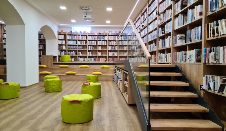 Lišov má novou městskou knihovnu i archiv