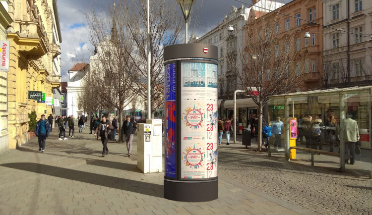 Brno bojuje s vizuálním smogem. V centru postaví vysoké informační válce po vzoru Západu