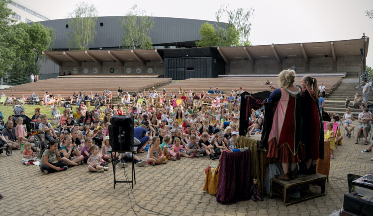 V pátek do letňáku s dětmi na Harryho Pottera a famfrpálové soutěže