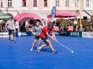 dan.kubat14@gmail.com  +420774407608