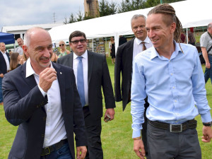 Do finále jdeme s hrdostí, řekl při předávání ocenění Vesnice roku starosta vítězné obce