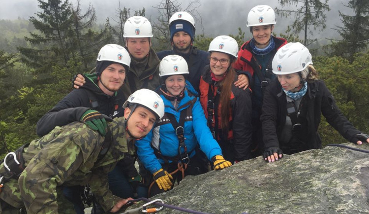 Chcete životní změnu? VOŠZ Bílá vločka otevírá dveře k nejprestižnějším povoláním dneška