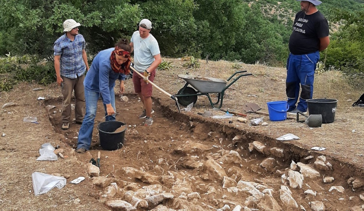 Letní škola archeobotaniky na makedonském Ochridu se podílí na mezinárodním projektu