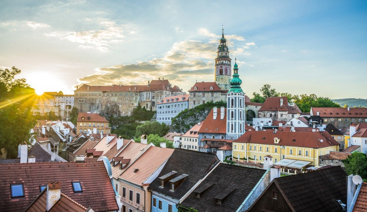 Krumlovský zámek přilákal v létě asi o třetinu méně lidí než před pandemií.