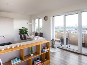 Záleží na detailní přípravě každé nemovitosti - zde fotka bytu v nabídce z Českých Budějovic.