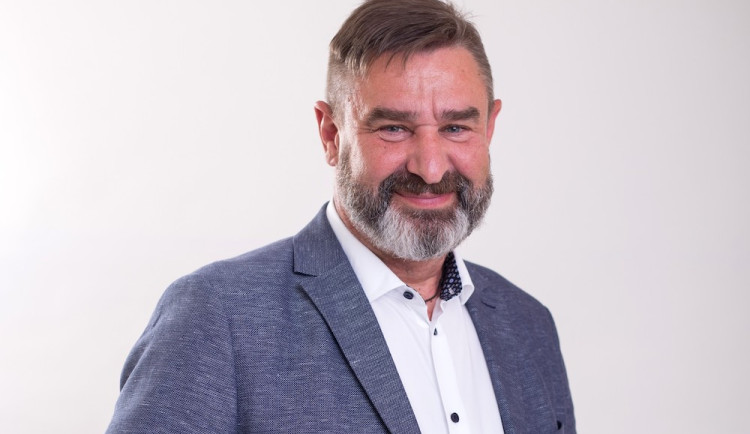 Pištín pomáhá místním zvládnout drahé energie