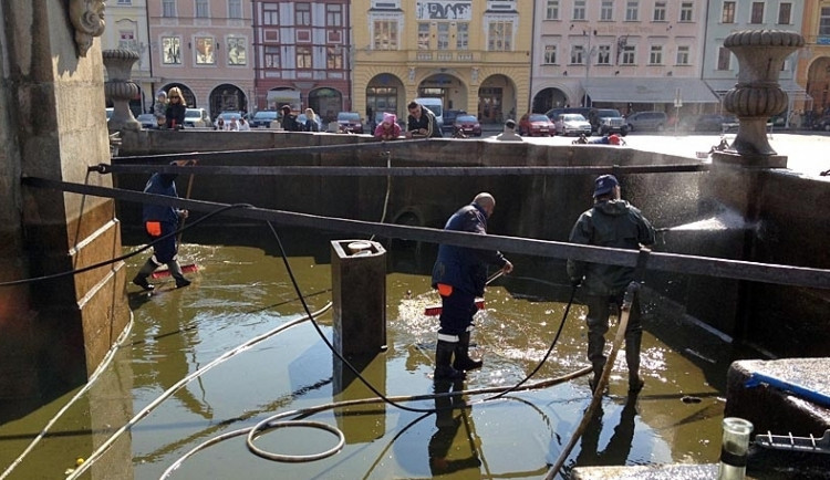 size3-16193330312431-2-samsonova-kasna-projde-tradicni-jarni-ocistnou-kurou-odstavka-skonci-nejpozdeji-ve-stredu