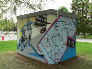 Trafostanici ve Zborovské ulici v Táboře z dobi motiv hokejisty.