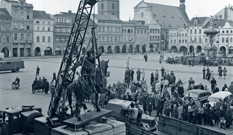 DRBNA HISTORIČKA: Sochu Jana Žižky měl dostat Tábor. Nakonec byla umístěna na budějcké náměstí