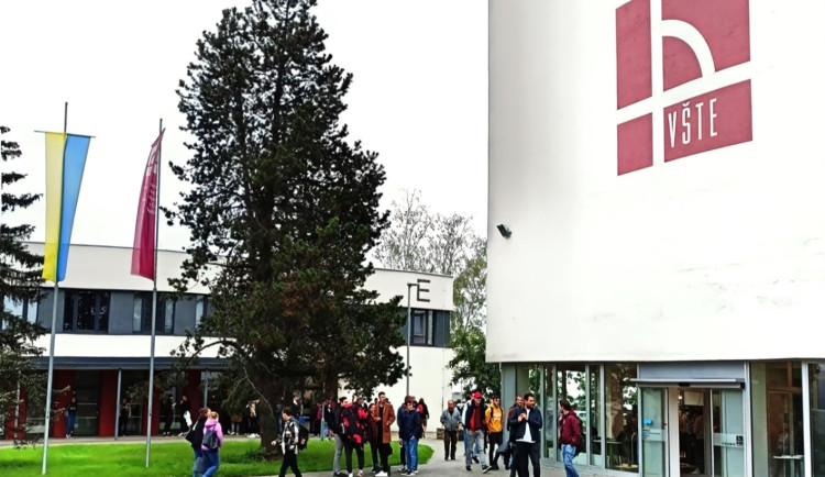 Na VŠTE začal akademický rok. Prioritou je kvalita studia