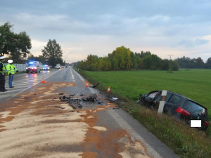 Při nehodě v Plané se zranilo šest lidí, tři byli nezletilí. Řidič nadýchal tři promile