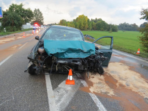 Při nehodě v Plané se zranilo šest lidí, tři byli nezletilí. Řidič nadýchal tři promile