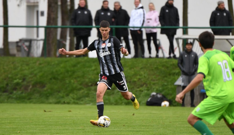 Dynamo doma remizovalo 3:3.