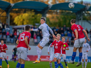 Česko remizovalo s Islandem 0:0.