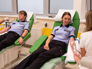 Policejní nováčci darovali krev