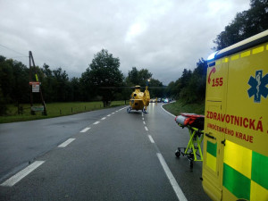 Pět zraněných si vyžádala nehoda dvou osobních vozidel na Strakonicku