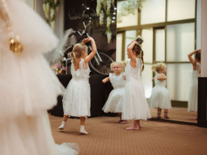 Šaty vybírají až v Barceloně, svatební dům Novias slaví první výročí