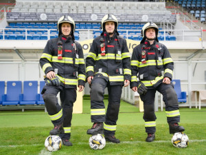 Dynamo proti Zlínu vzdá hold jihočeským hasičům
