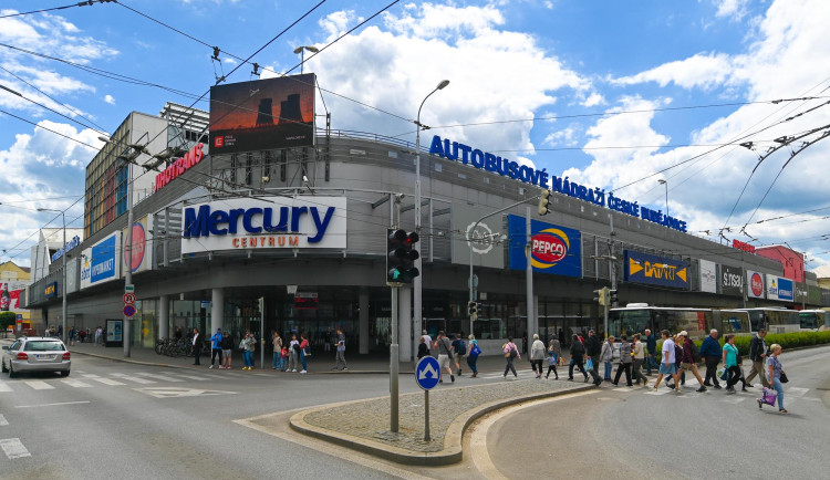 Sport v Mercury. Na Jihočeské sportovce čeká Síň slávy i první Intersport v Budějovicích