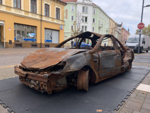 Auta jsou z ukrajinského města Irpiň.