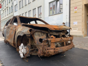 Auta jsou z ukrajinského města Irpiň.