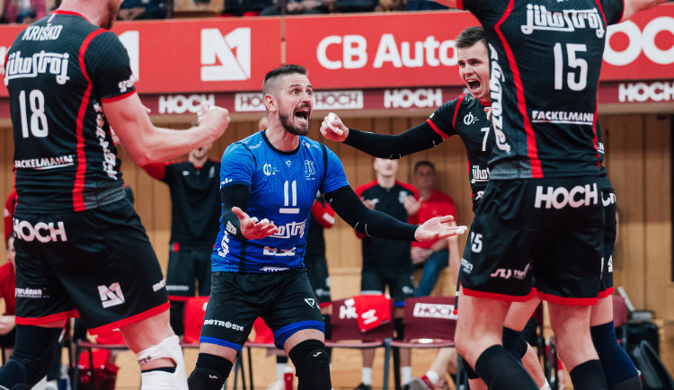 dan.kubat14@gmail.com +420774407608