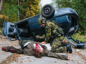 Strakoničtí vojáci nacvičovali na letišti v Bechyni obranu před vzdušnými útoky