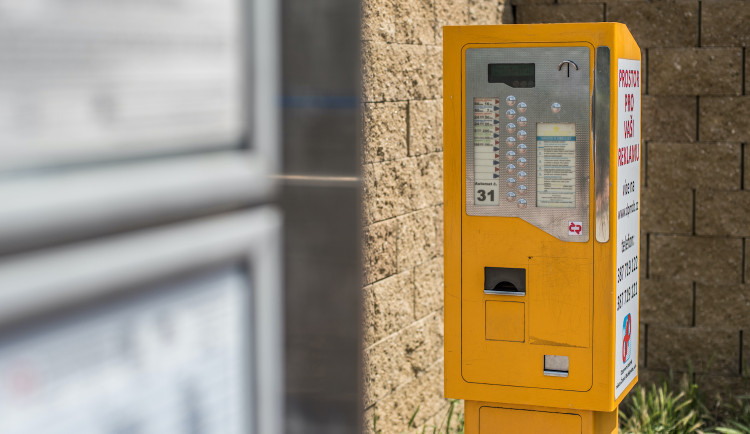 Dopravní podnik postupně přestane prodávat jízdenky v trafikách a v zákaznickém centru