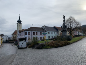 Leopoldschlag je městys v Horním Rakousku, nachází se těsně u státní hranice.