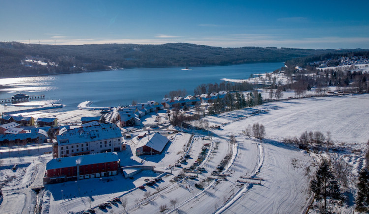 Sezóna na Lipně bude bez omezení. Skipasy zdraží, rodinný víkendový ale vyjde levněji