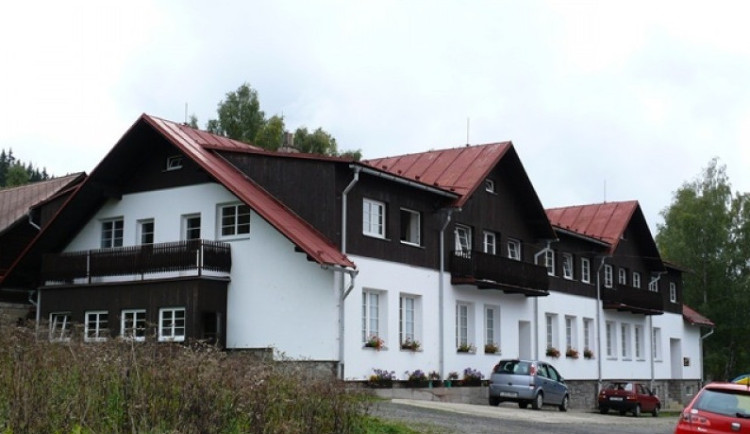 Chatu Mládí prodá kraj v dražbě. Cena začne na více než 30 milionech korun