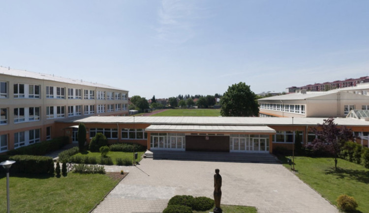 Prostějovskou reálku čeká rozšíření. Nové přírodovědné učebny a dílny vyjdou na 77 milionů