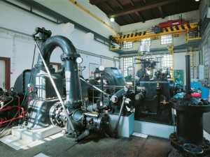 Stavbu naší nejstarší přečerpávací elektrárny pod šumavským Černým jezerem doprovázely tragické nehody
