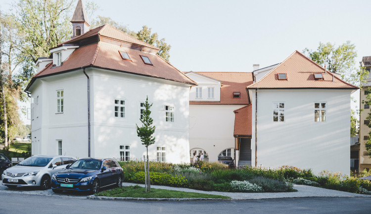 Přijď poznat, kdo jsi a žij svůj život vnitřně šťastná a naplněná