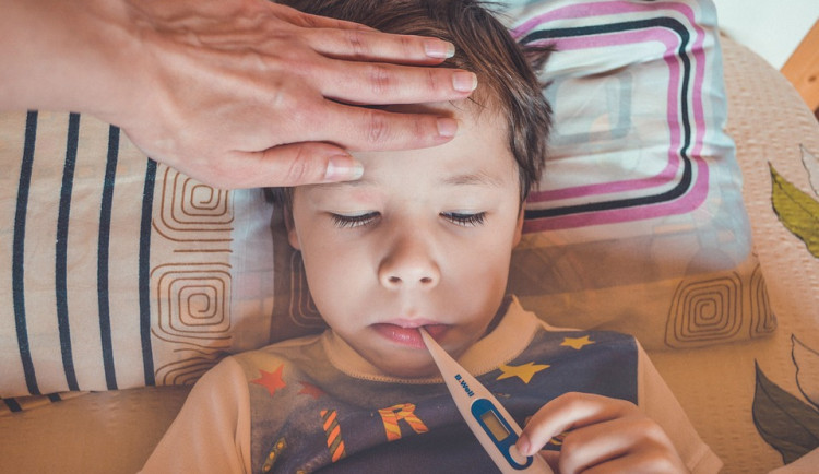 Počet případů respiračních onemocnění na jihu Čech stoupá